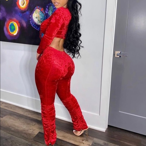 2 Piece Red Crop Top Set - Picture 2 of 3